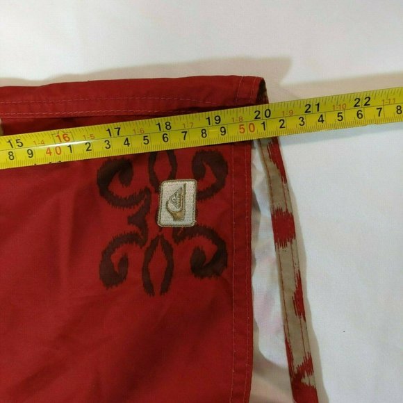 Quick silver Red Swim Shorts Size 32 - Picture 7 of 8